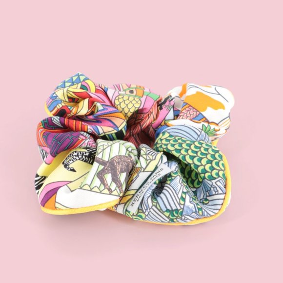 Hermès Claudia Silk Scrunchie - Picture 2 of 6